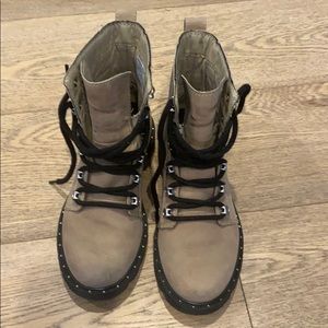 Sorel waterproof boot